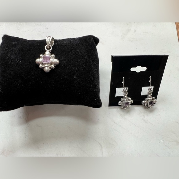 Vintage Sterling Silver Amethyst Brooch & Earring set - Picture 2 of 12